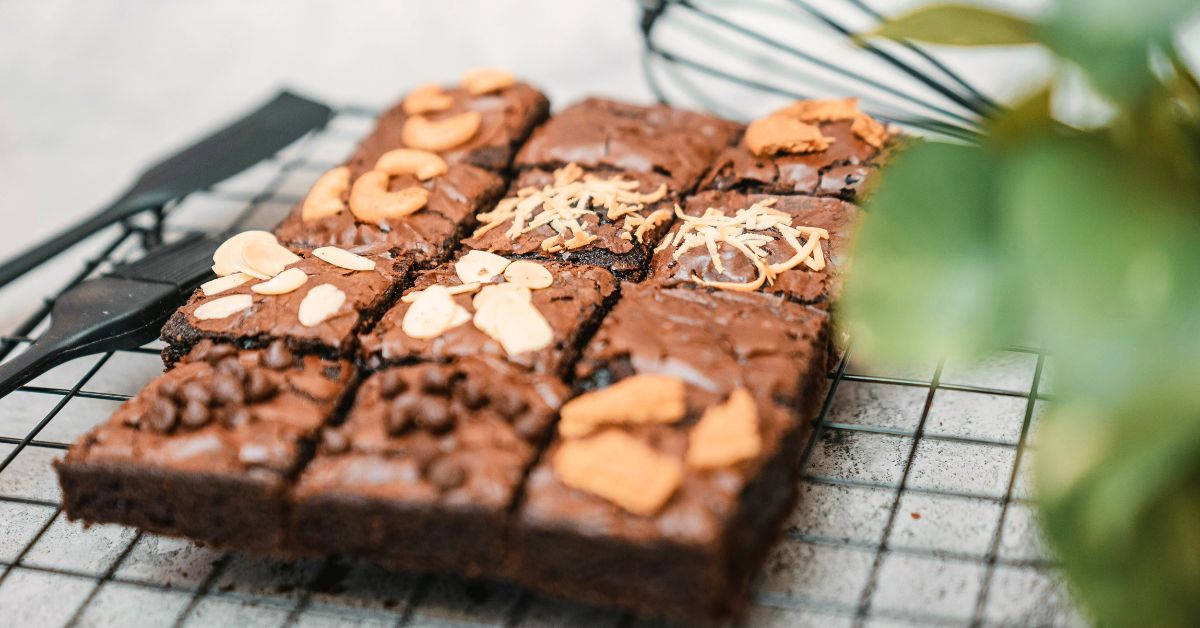 Living Foods, cukkini browni tökmagolajjal